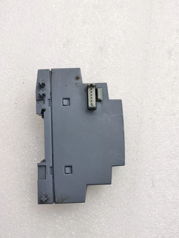 SIEMENS 6ED1055-1MB00-0BA2 DM8 12/24R DC 12/24V LOGO EXPANSION MODULE FREE SHIP